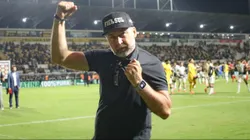 Augusto Melo presidente do Corinthians comemora vitoria durante partida contra o Criciuma no estadio Heriberto Hulse pelo campeonato Brasileiro A 2024. Foto: Leonardo Hubbe/AGIF