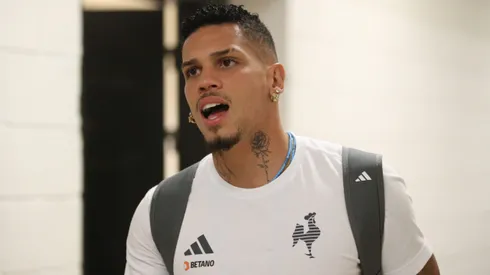 Verdão precisa resolver situação para fechar com Paulinho