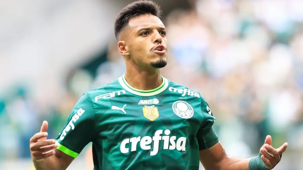 Gabriel Menino se aproxima e ir ao Atlético-MG. Foto: Marcello Zambrana/AGIF