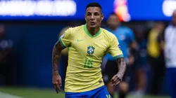 Guilherme Arana pela Seleção Brasileira. Foto: Richard Callis/SPP