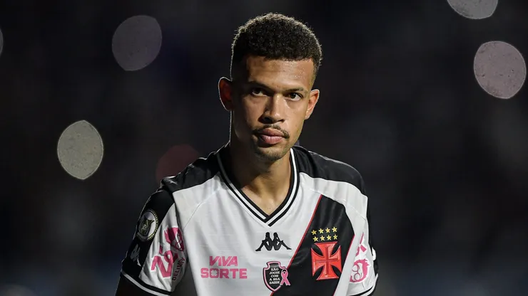 Joao Victor jogador do Vasco durante partida contra o Cuiaba. Foto: Thiago Ribeiro/AGIF