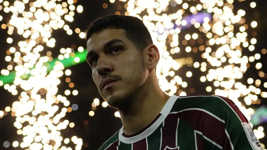 Foto: IMAGO / NurPhoto – Nino foi campeão da Libertadores com Diniz no Fluminense.