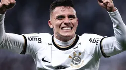 Mantuan comemorando gol durante partida entre Corinthians e Juventude, na Neo Química, pelo Campeonato Brasileiro.