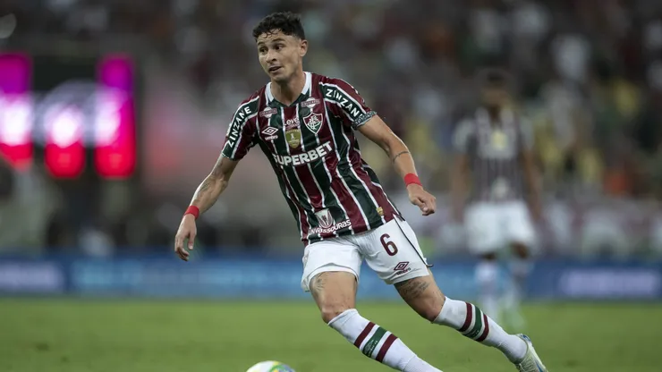 Diogo Barbosa ex-jogador do Fluminense durante partida contra o Criciuma. Foto: Jorge Rodrigues/AGIF