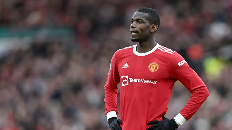 Pogba está livre no mercado. Photo by Nathan Stirk/Getty Images