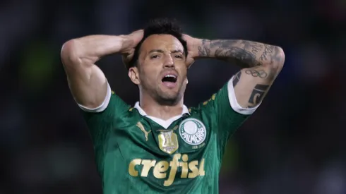 Felipe Anderson vem sendo pouquíssimo utilizado no Palmeiras - Foto: Ettore Chiereguini/AGIF.