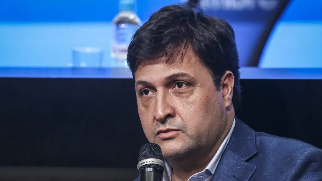 Alberto Guerra monitora situação de Bruno Rodirgues. Foto: Fernando Alves/AGIF