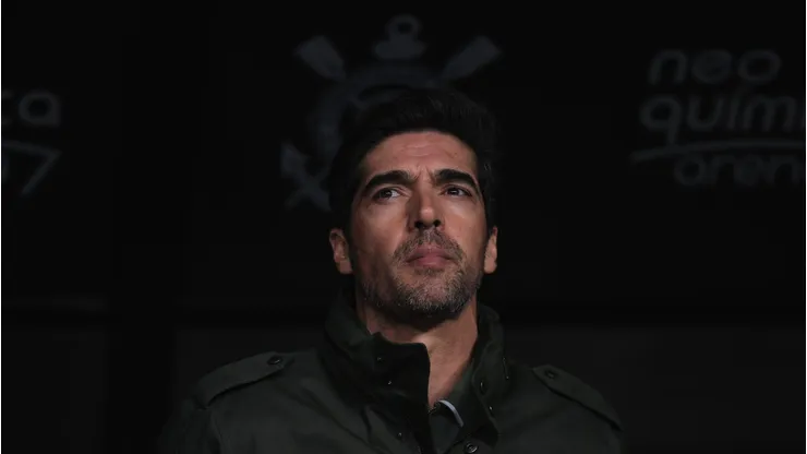 Abel Ferreira, acompanha Palmeiras - Foto: Ettore Chiereguini/AGIF