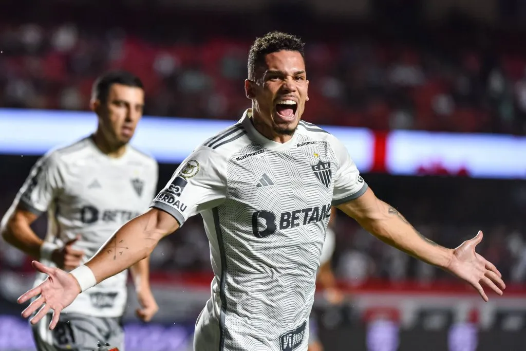 Paulinho está muito próximo de ser o mais novo reforço do Palmeiras para 2025.