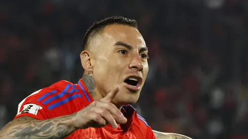 Vargas comemora gol pela Seleção do Chile.