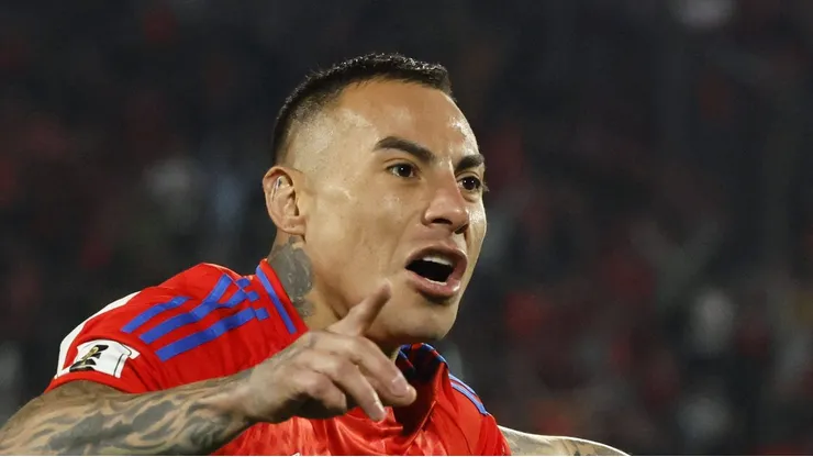 Vargas comemora gol pela Seleção do Chile.