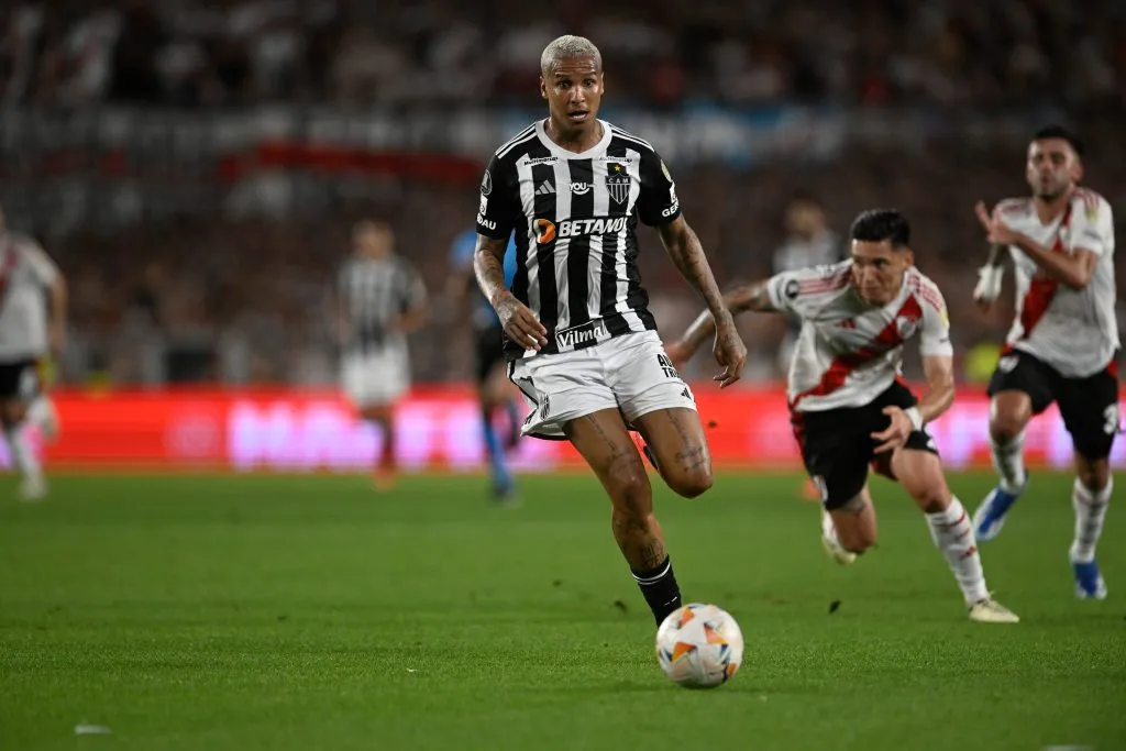 BUENOS AIRES, ARGENTINA – OCTOBER 29: Deyverson of Atletico Mineiro during the Copa CONMEBOL Libertadores 2024 Semifinal second leg match between River Plate and Atletico Mineiro at Estadio Mas Monumental Antonio Vespucio Liberti on October 29, 2024 in Buenos Aires, Argentina. River Plate v Atletico Mineiro – Copa CONMEBOL Libertadores 2024 Copyright: xSFSIx