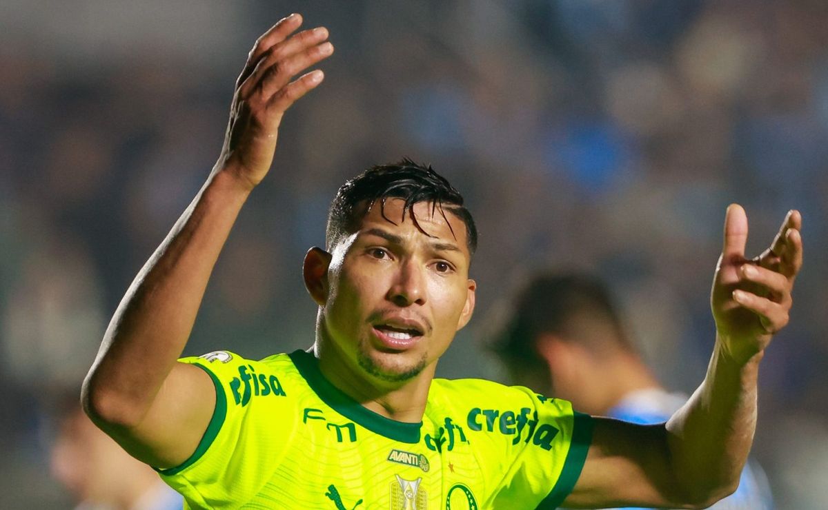 Tony Rony Rony não tem oferta do Santos para sair do Palmeiras