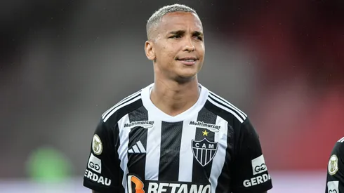 Tostão afirma que Deyverson atrapalhou o Atlético na Libertadores