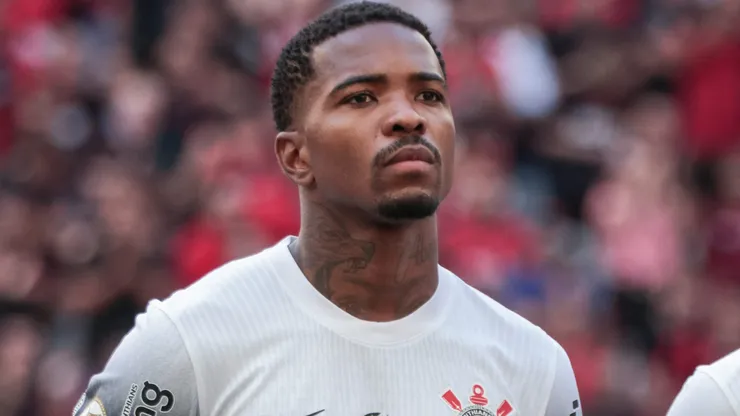 Cacá durante partida pelo Corinthians. Foto: Robson Mafra/AGIF
