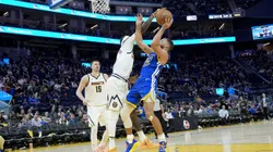 Warriors x Nuggets em rodada da temporada regular da NBA (Foto: Thearon W. Henderson/Getty Images)