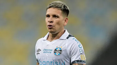 Soteldo volta ao Santos após empréstimo no Grêmio - Foto: Thiago Ribeiro/AGIF.