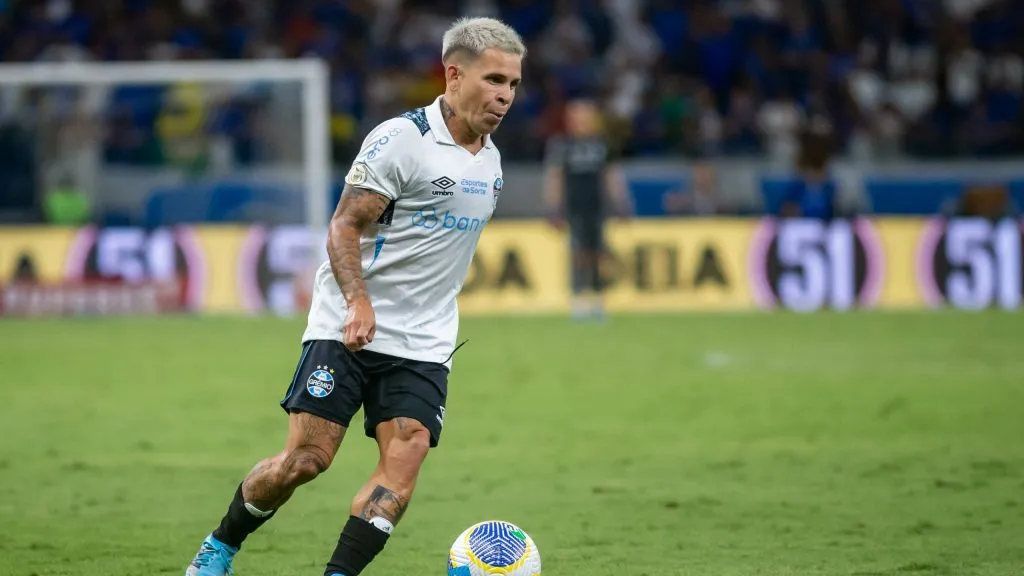 Soteldo ainda não tem o futuro definido para 2025 – Foto: Fernando Moreno/AGIF