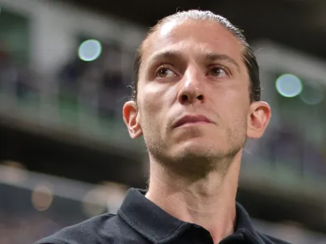 Filipe Luís deve ir com Alcaraz em Criciúma X Flamengo