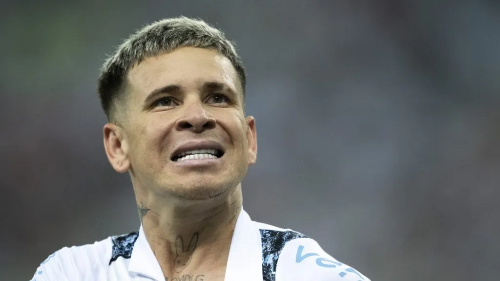 Soteldo jogador do Gremio comemora gol durante partida contra o Fluminense no estadio Maracana pelo campeonato Copa Libertadores 2024. Foto: Jorge Rodrigues/AGIF