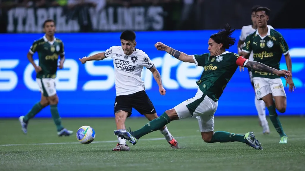 Defesa do Palmeiras no Brasileirão. Foto: Ettore Chiereguini/AGIF