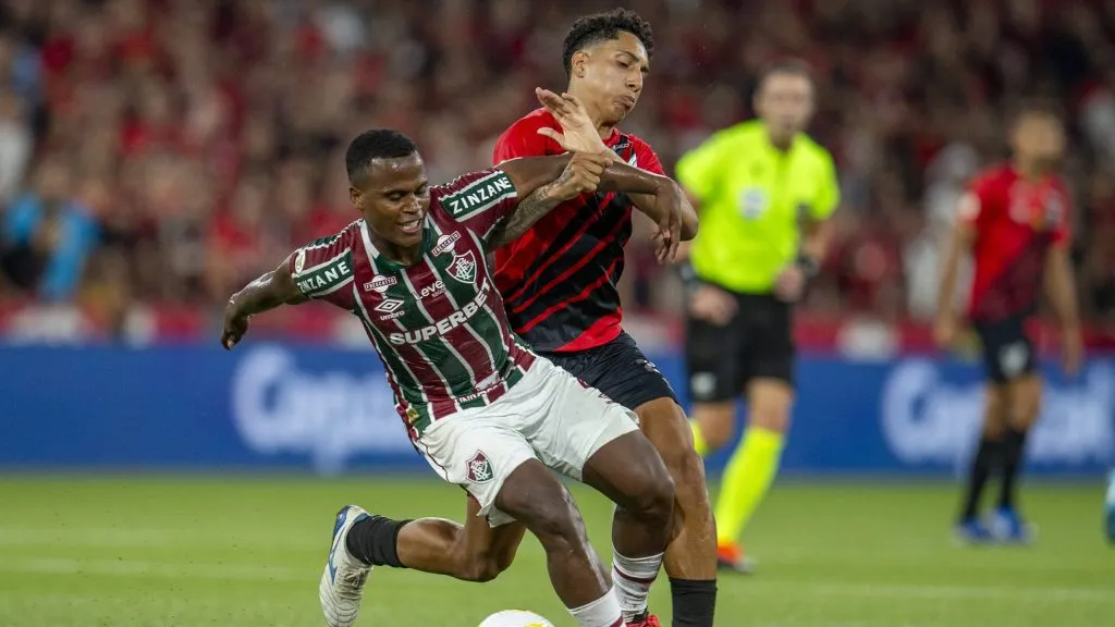 Jhon Arias fez o gol do empate do Fluminense diante do Athletico-PR. Foto: Hedeson Alves