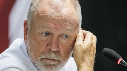 Mano Menezes explica as ausências de John Kennedy, Marquinhos e Terans contra o Athlético-PR