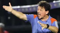 Fernando Diniz técnico do Cruzeiro, durante partida contra o Bragantino. Foto: Joisel Amaral/AGIF