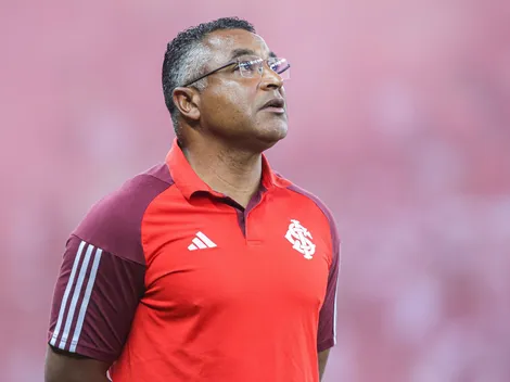 Inter perde, mas torcida celebra atitude de Roger Machado