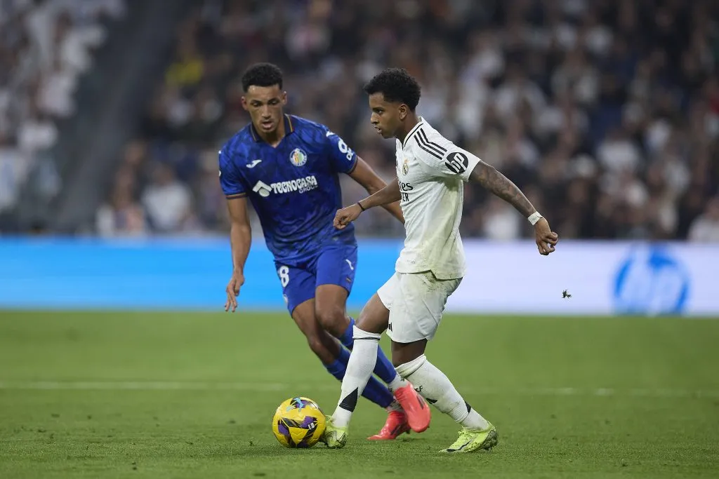 Photo: IMAGO. Rodrygo volta de lesão e atua por 67 minutos em vitória do Real sobre o Getafe na La Liga.