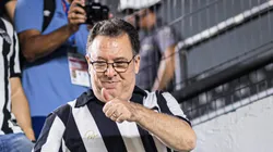 Marcelo Teixeira segue em busca de um novo treinador no Peixe.