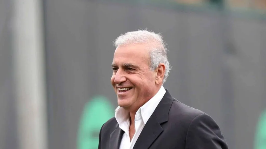 Foto: IMAGO / ZUMA Press Wire – André Cury, representante do jogador, tem duas negociações em andamento.