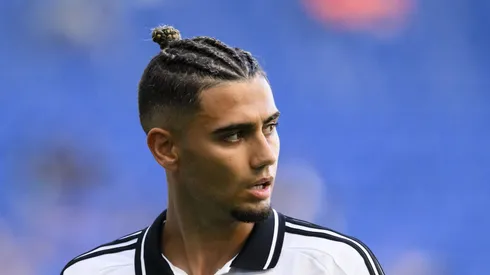 Andreas Pereira, meia do Fulham - Foto: Helge Prang/Getty Images