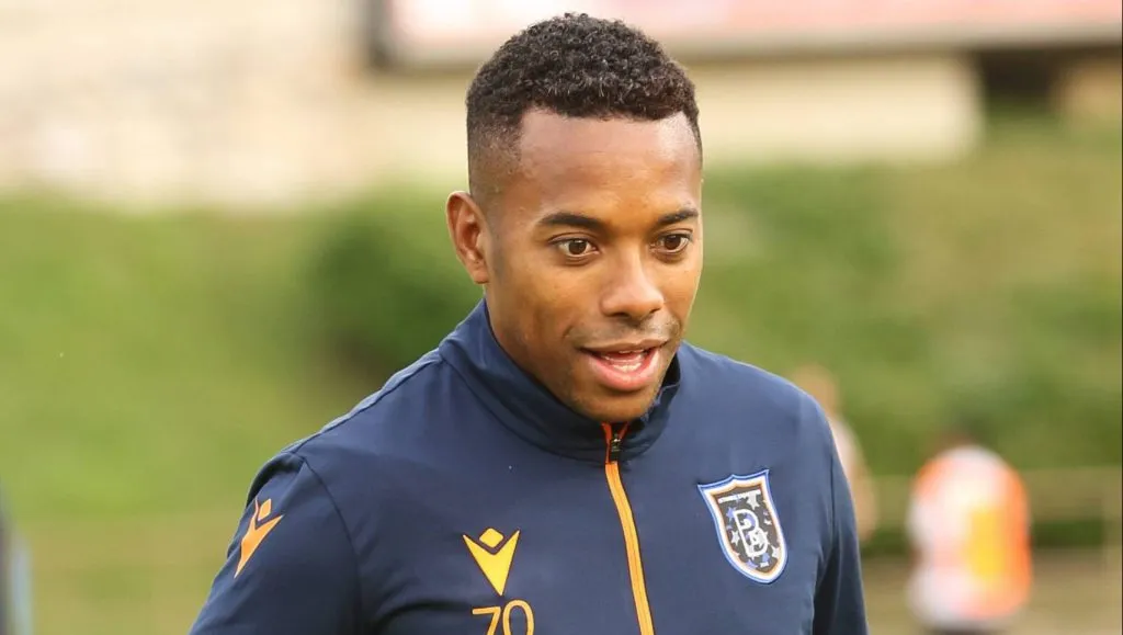 Robinho vê filho se destacando na base do Santos – Foto: IMAGO / Martin Hoffmann