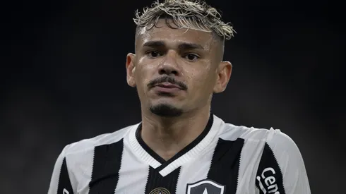 Tiquinho precisa se posiciona após se tornar alvo de críticas