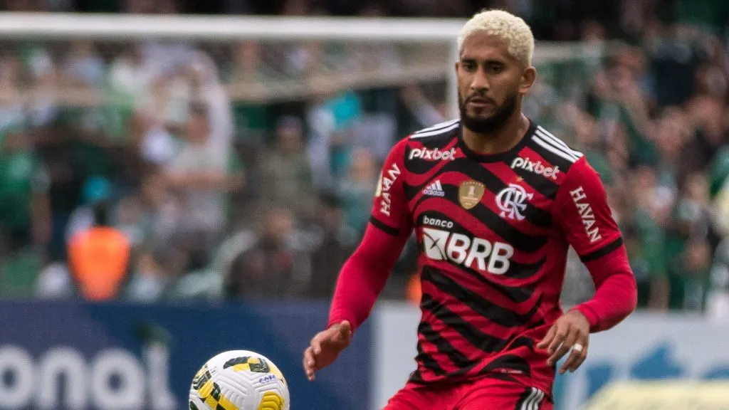 Pablo está de saída do Flamengo após retornar de empréstimo – Foto: Robson Mafra/AGIF