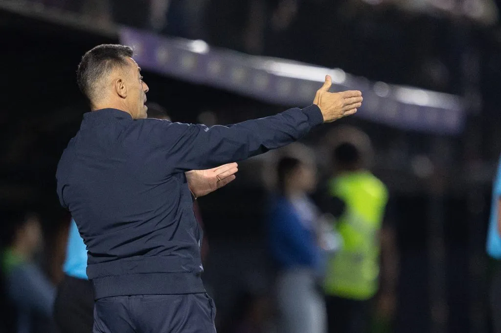 Após duas temporadas, Pedro Caixinha foi demitido em outubro deste ano pela diretoria do Bragantino. Foto: Diogo Reis/AGIF