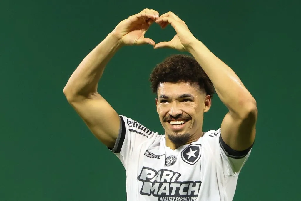 Foto: Joisel Amaral/AGIF – Adryelson não será reforço do Cruzeiro