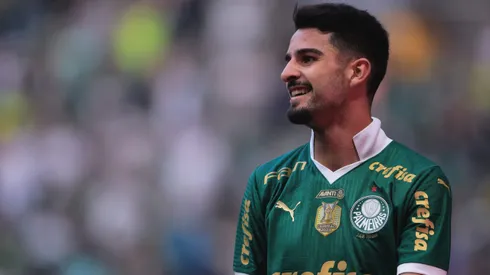 Flaco Lopez jogador do Palmeiras comemora seu gol durante partida contra o Sao Paulo no estadio Arena Allianz Parque pelo campeonato Brasileiro A 2024. Foto: Ettore Chiereguini/AGIF