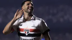 Calleri jogador do Sao Paulo comemora seu gol durante partida contra o Nacional (URU) no estadio Morumbi pelo campeonato Copa Libertadores 2024. Foto: Marcello Zambrana/AGIF