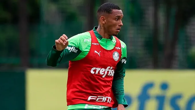 Michel zagueiro da base do Palmeiras