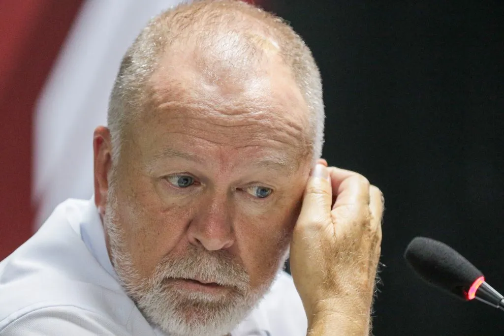 Mano admite que Fluminense tem menos recursos que outros times, mas garante não irá abdicar da grandeza do clube. Foto: Robson Mafra/AGIF