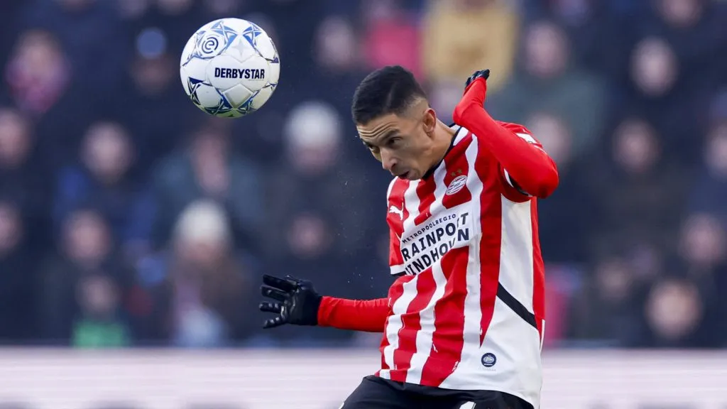 Mauro Júnior é alvo do Corinthians - Foto: IMAGO/Goal Sports Images.
