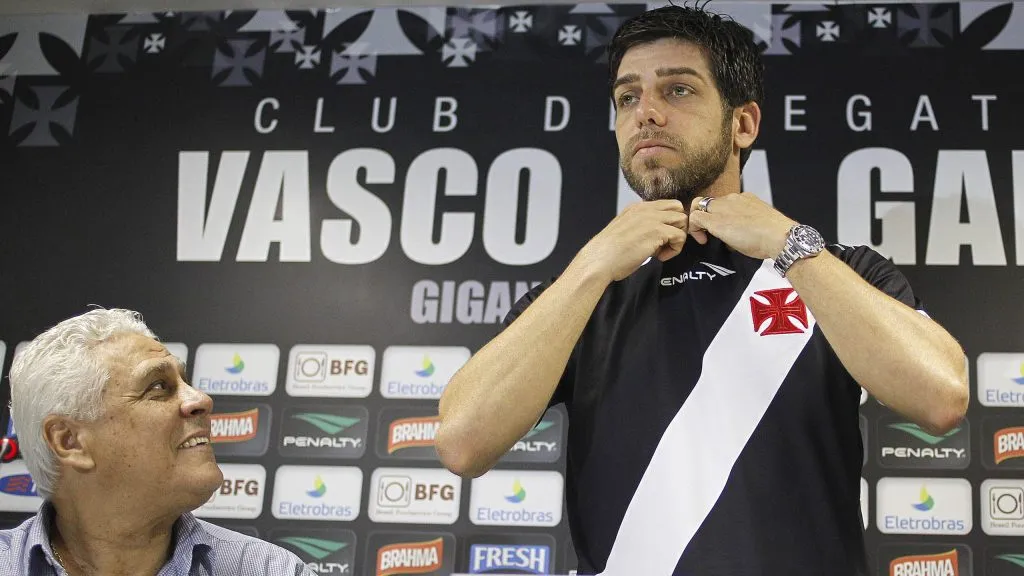 Juninho Pernambucano e Dinamite no Vasco. Foto: Wagner Meier/AGIF