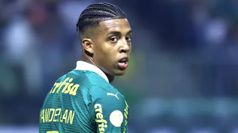 Vanderlan amarga péssima fase e Abel já não se opõe à saída do lateral do Palmeiras