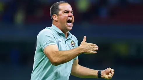 Técnico quis seguir no México - Foto: Manuel Velasquez/Getty Images.