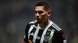 Palmeiras pagou caro e tirou Paulinho do Atlético-MG.