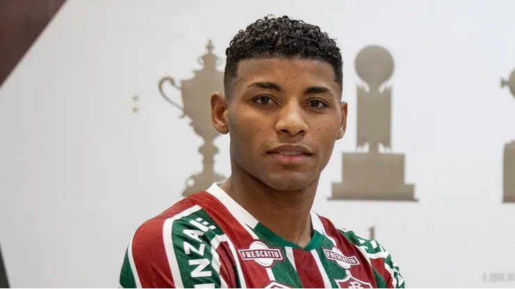 Hércules pode ser o talismã do Fluminense contra o Chelsea Foto: Marcelo Gonçalves/FFC - Hércules anunciado pelo Fluminense