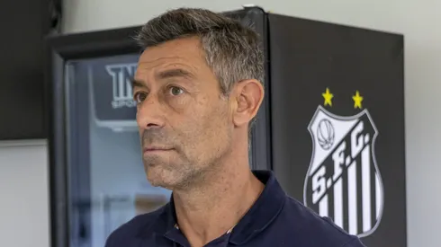 Caixinha durante o tour pelo CT.