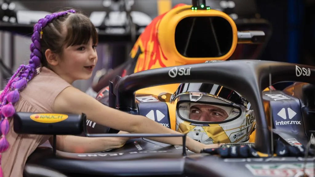 Penelope e Verstappen em Abu Dhabi
